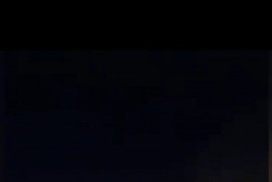 Poste cai na Rio-Santos e provoca congestionamento