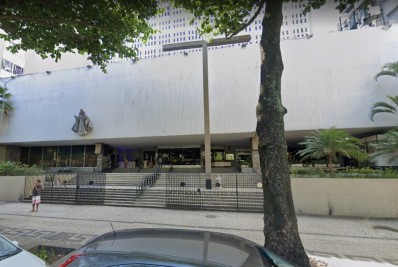 Polarização eleitoral chega a uma igreja católica de Copacabana