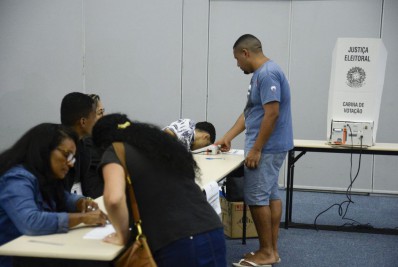 Maior local de votação do Rio tem manhã tranquila