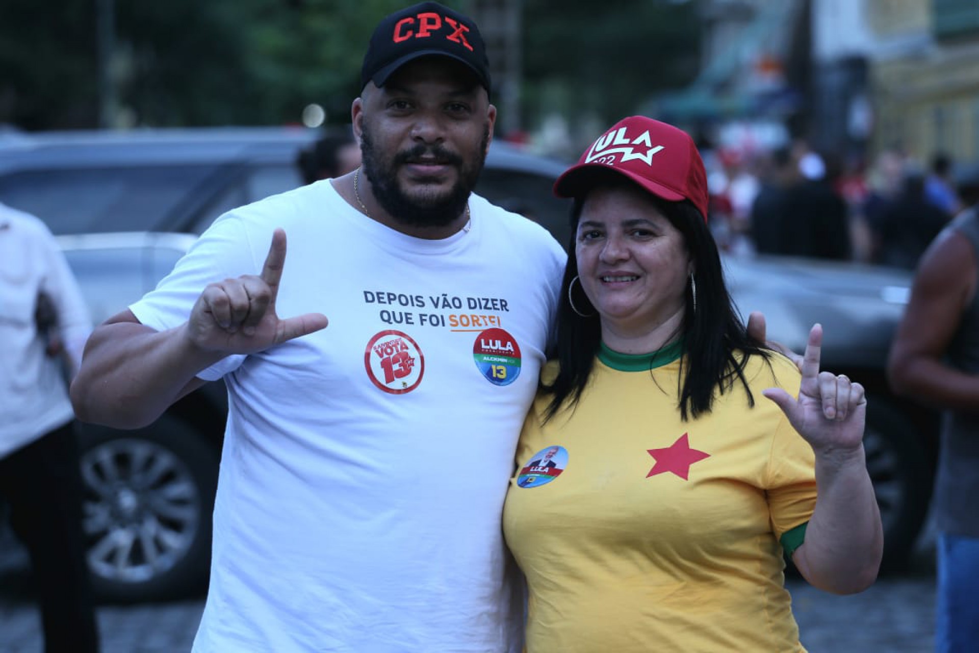 Salatiel Chaves com sua esposa Lígia Sá - Cleber Mendes/ Agência O Dia