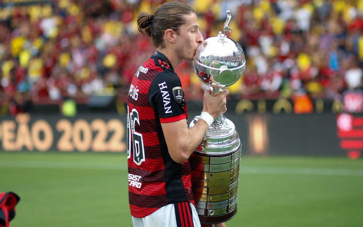 Filipe Luís conquistou sua segunda Libertadores pelo Flamengo