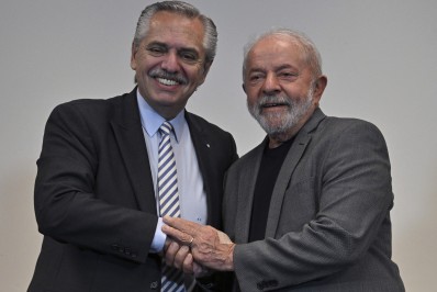 Lula parabeniza Argentina pelo título da Copa do Mundo