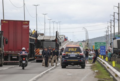 Diretor-geral da PRF e ministro da Justiça cancelam participação em coletiva sobre bloqueios