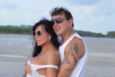 Após especulações, Gretchen abre o jogo e revela se está grávida