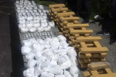 PM apreende 170 kg de drogas em Campos 