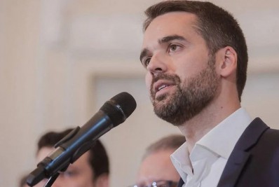 PSDB realiza 1ª reunião presencial sob o comando de Eduardo Leite