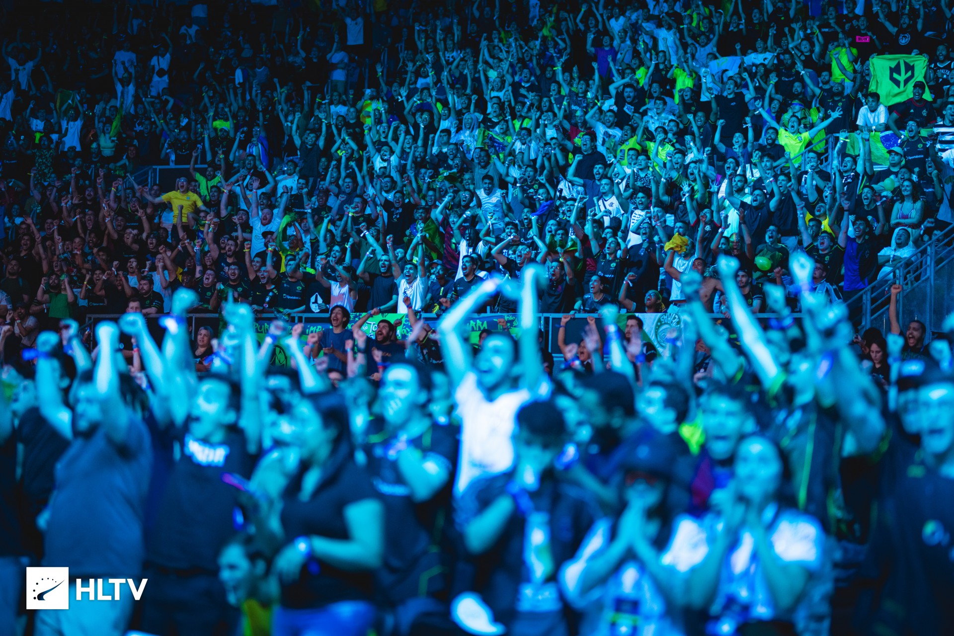 Torcida brasileira lotou o Riocentro para acompanhar o primeiro dia do Campeonato Mundial de CS:GO - Radosław Makuch / HLTV