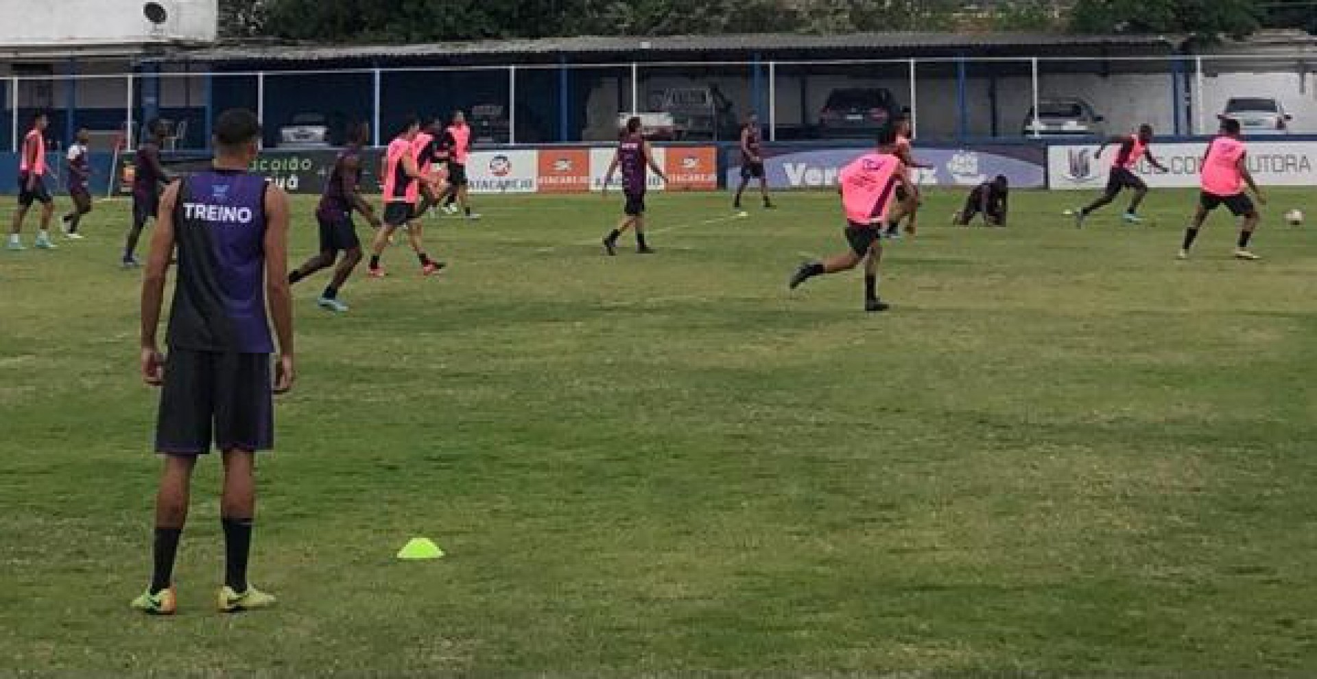 Os jogadores treinaram forte para o confronto contra o Tigres do Brasil - Divulgação