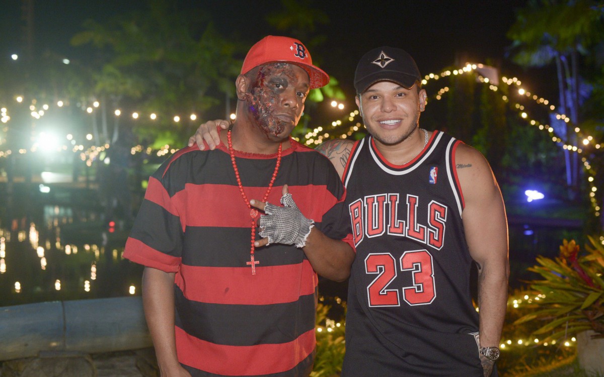 M&aacute;rcio Victor, do Psirico, e Tierry no anivers&aacute;rio de Sthe Matos