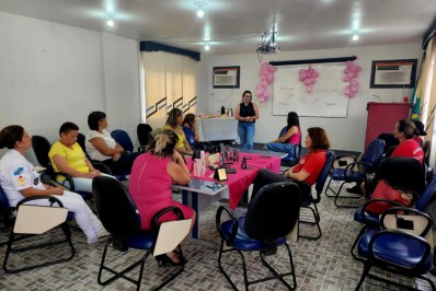10⁰ Grupamento de Bombeiros Militar realiza Dia de prevenção ao câncer de mama