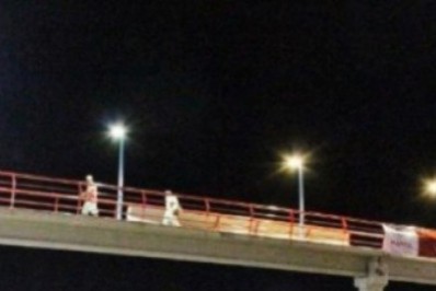 Bandidos assaltam em ponto de ônibus em Inoã