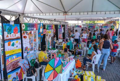 Experiências em boas práticas educacionais se destacam em feira no centro do município