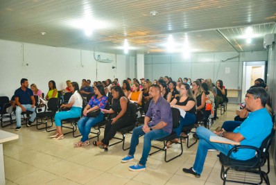 Magé capacita profissionais da saúde básica para combater sífilis