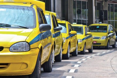 Prefeitura retoma vistorias de táxis, ônibus, vans e kombis em Jacarepaguá