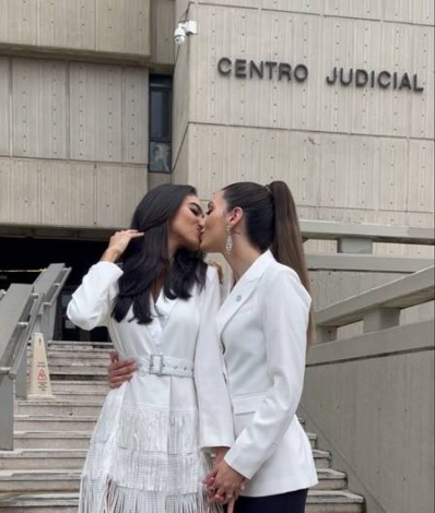 Miss Argentina e Miss Porto Rico se casam após manter relacionamento em segredo por dois anos