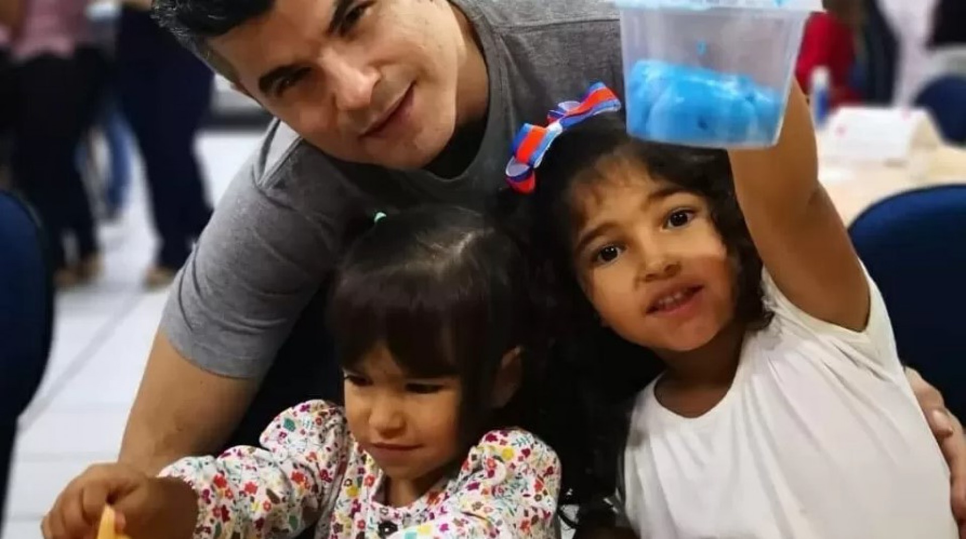 Guga Noblat é demitido da Jovem Pan e filhas comemoram - Reprodução