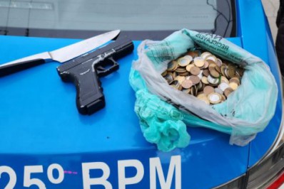 Dupla é presa no Portinho após assaltar farmácia no centro de Cabo Frio