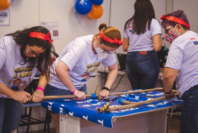 'Mulheres à Obra' inicia com promessa de capacitação em mercado dominado por homens