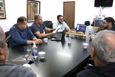 Rodrigo Drable discute avanço das obras com representantes da MRS