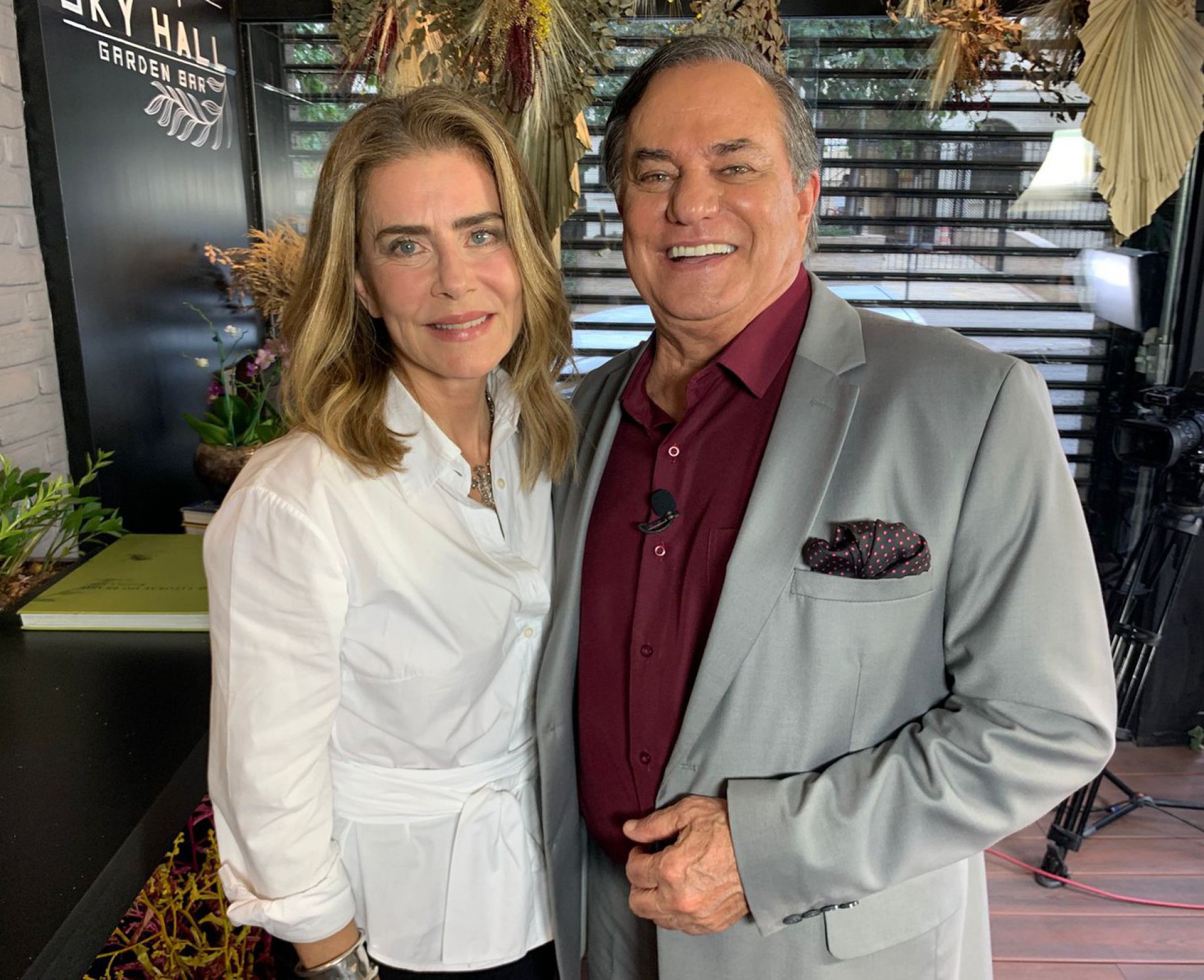 Maitê Proença e Ronnie Von 
 - Divulgação/RedeTV!