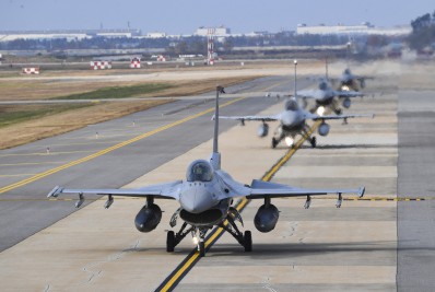 Coreia do Sul detecta atividades de aviões de guerra do Norte e mobiliza caças