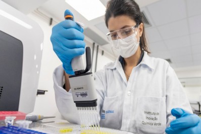 Governo municipal providencia calçadas acessíveis para idosos e pessoas com deficiência