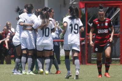 Botafogo vence novamente o Flamengo e conquista o Campeonato Carioca Feminino