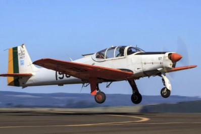 Encontrados destroços do avião da FAB que desapareceu em Santa Catarina