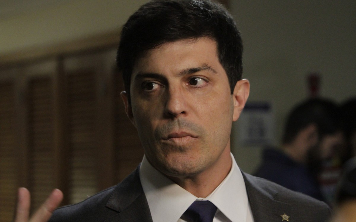 Na foto o Delegado Allan Duarte (DHNSG), responsável pela finalização do inquérito do caso Flordelis - Marcos Porto/Agencia O Dia