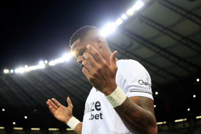 Botafogo não desiste de atacante e faz nova oferta a time japonês