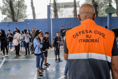 Defesa Civil promove simulação de emergência em escola municipal de Itaboraí