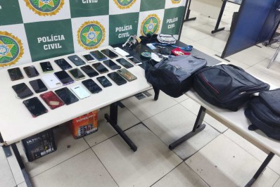 PM prende dois suspeitos de assalto na Avenida Brasil