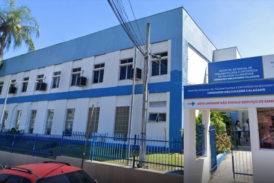 Feridos em explosão na Parada LGBTQIA+ de Cabo Frio são transferidos para hospital em Nilópolis