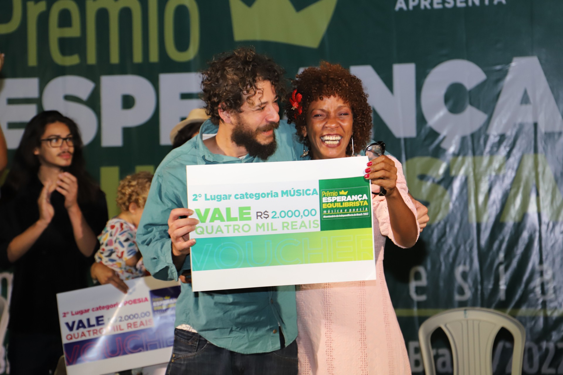 Os vencedores receberam pr&ecirc;mios de R$ 4 mil, R$ 2 mil e R$ 1 mil, respectivamente - Divulga&ccedil;&atilde;o/Gabriel Sales