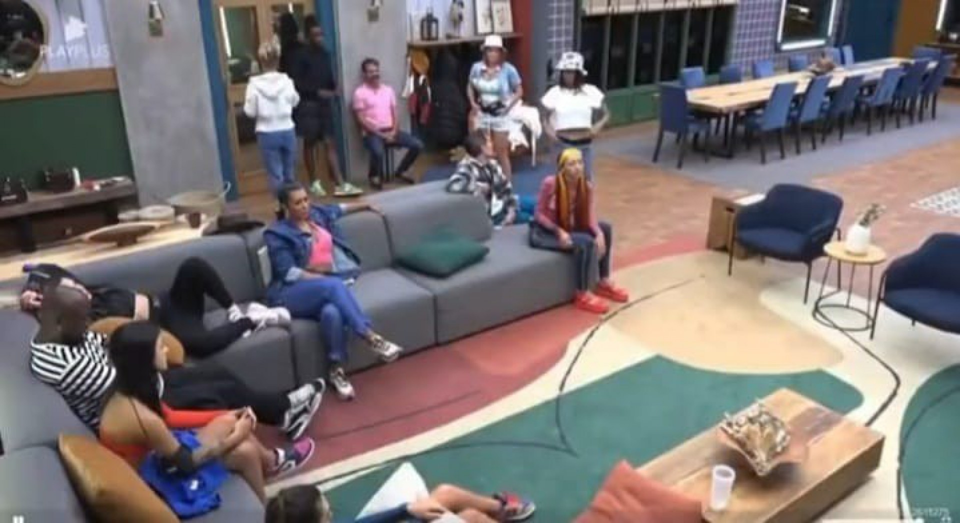 Deolane criticou atividade patrocinada em reality show - Reprodução/Playplus