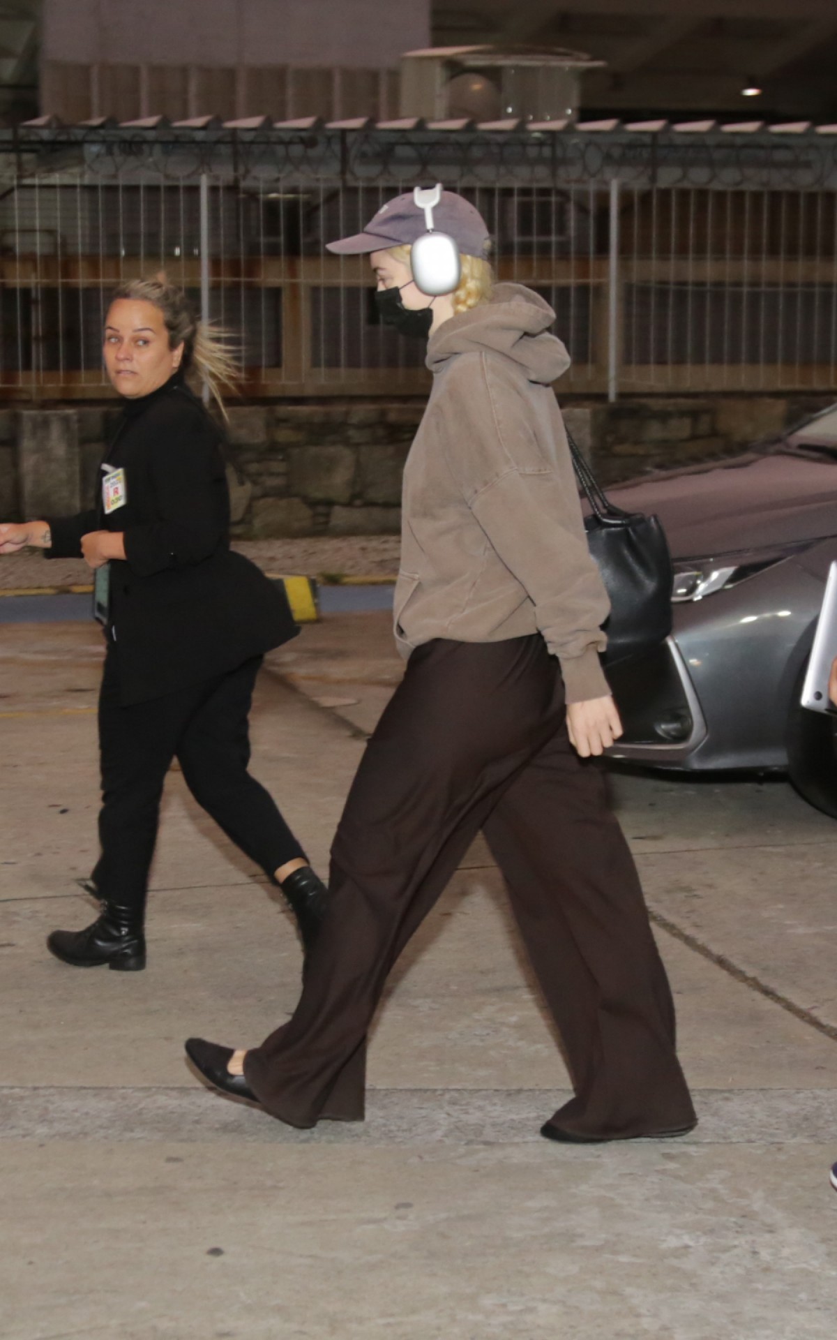 Cantora Lorde desembarca no Rio na tarde desta segunda-feira