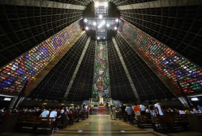 Ação social oferece serviços gratuitos na Catedral Metropolitana do Rio