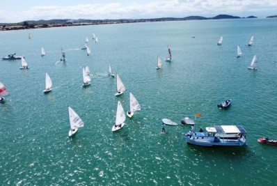 Búzios recebe o I Festival de Vela com dois dias de regata e excelente adesão dos adeptos a prática esportiva