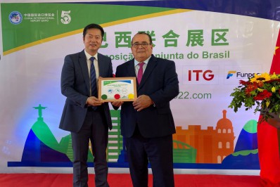 Caxias participa da cerimônia de abertura da exposição Brasil-China