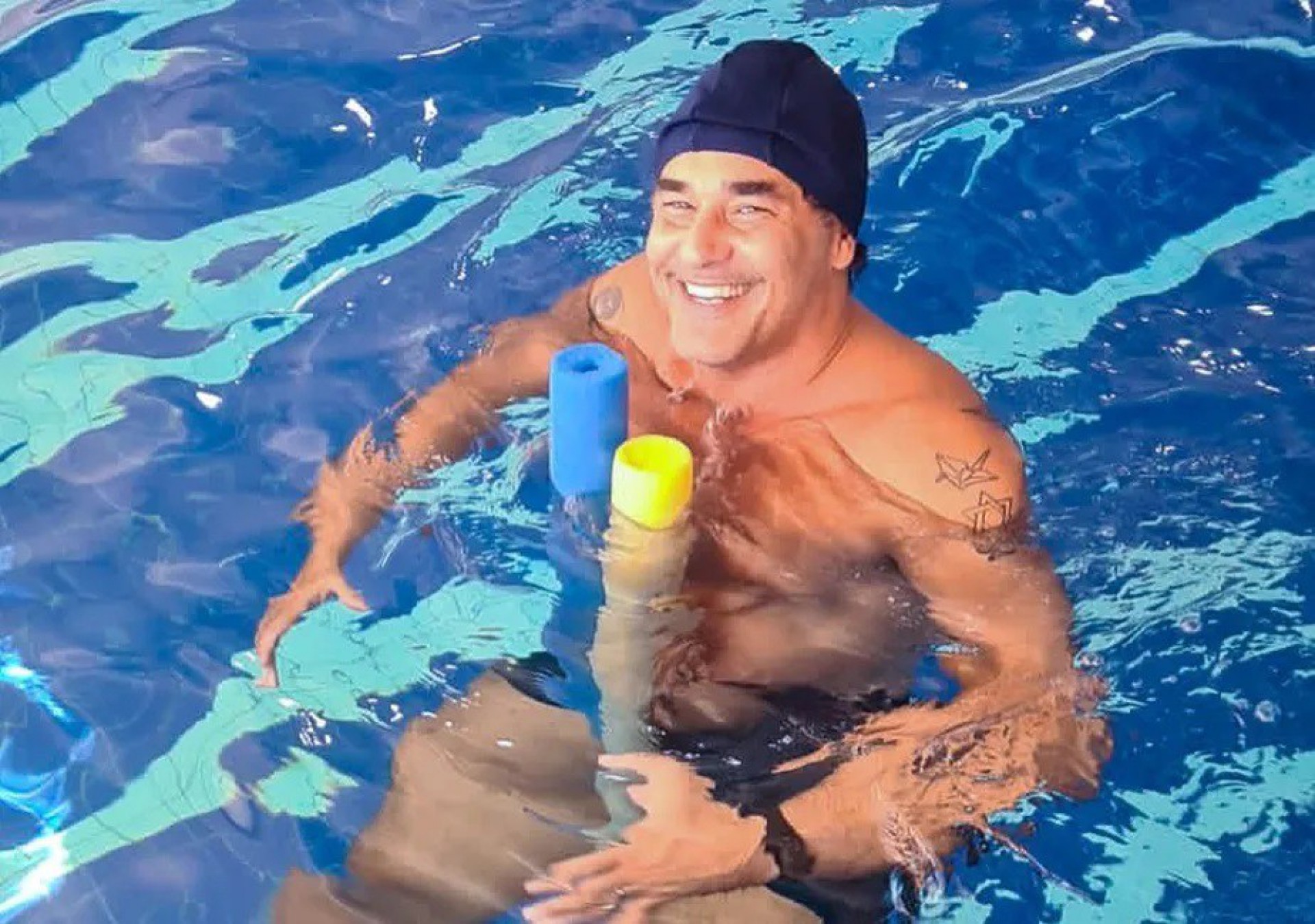 Luciano Szafir compartilha sessão de fisioterapia após cirurgia no quadril - Reprodução / Instagram