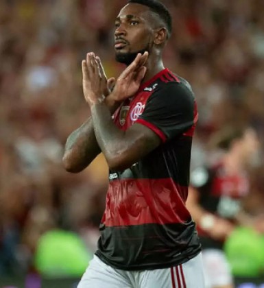 Perto de anúncio no Flamengo, Gerson chega ao Rio de Janeiro - Gazeta  Esportiva