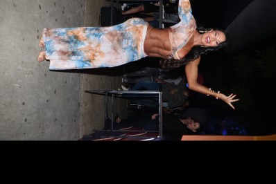 Gracyanne Barbosa e Belo curtem lançamento de camarote