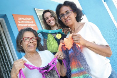 Niterói faz parceria com Projeto que aproveita mão de obra das artesãs