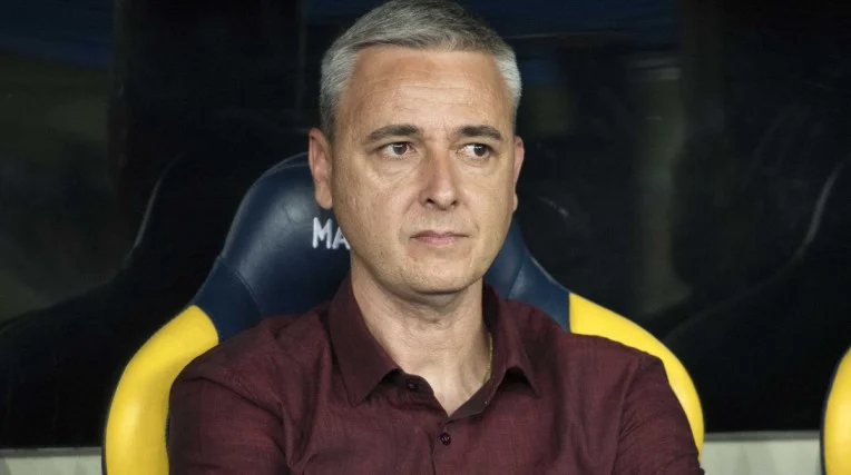 Especulado no Vasco, Tiago Nunes acerta com clube que disputará a Libertadores de 2023