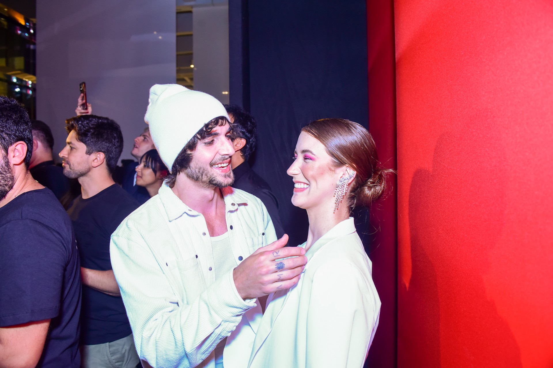 Fiuk e a namorada, Thaisa Carvalho - Marcelo Sá Barretto / Ag. News