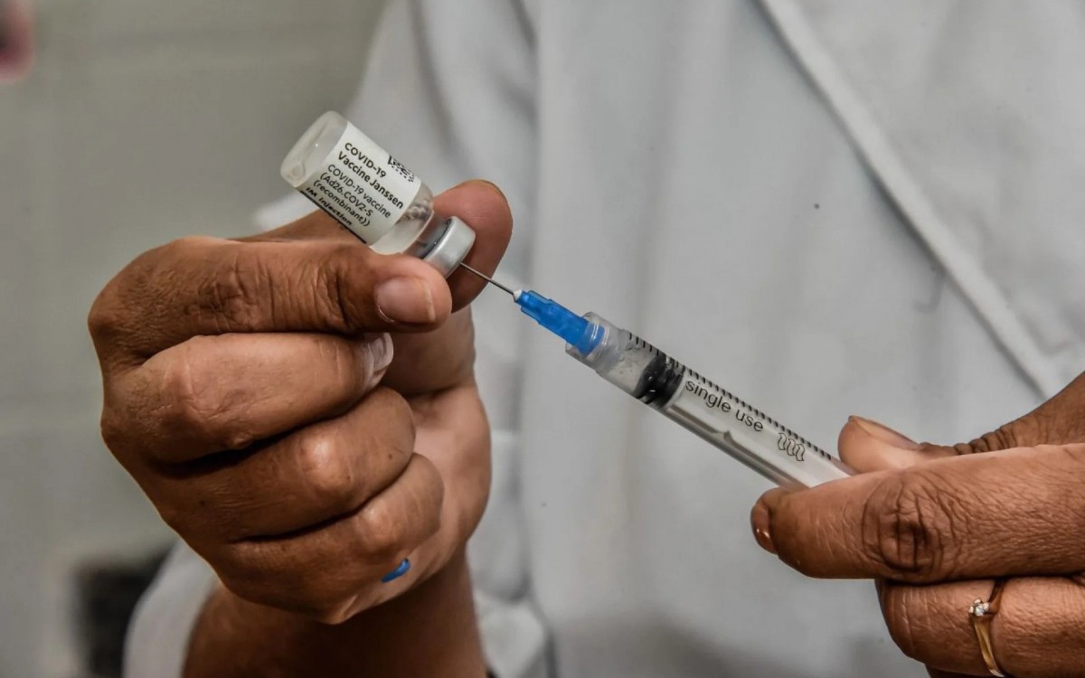 De acordo com o painel, 80% da popula&ccedil;&atilde;o do estado com idade acima de 3 anos est&aacute; com o esquema vacinal, que inclui primeira e segunda dose, completo