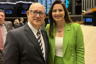 Câmara aprova projeto de Clarissa Garotinho que considera pedofilia crime hediondo