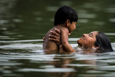 Ministério da Saúde lança programa para levar água potável a indígenas