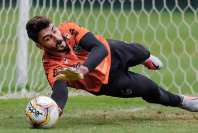 Vasco faz sondagem pela contratação de goleiro do Atlético-MG