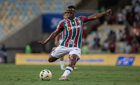 Fluminense domina e vence o Goiás no último jogo no Maracanã em 2022, Fluminense